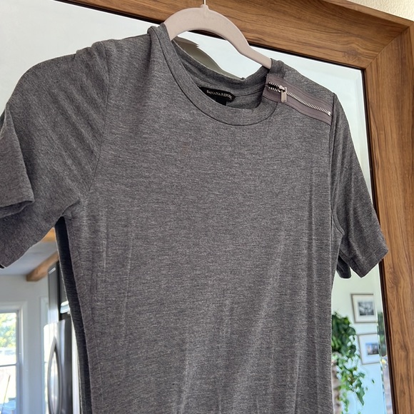 Banana Republic Dress excellent condition worn once - Picture 2 of 4